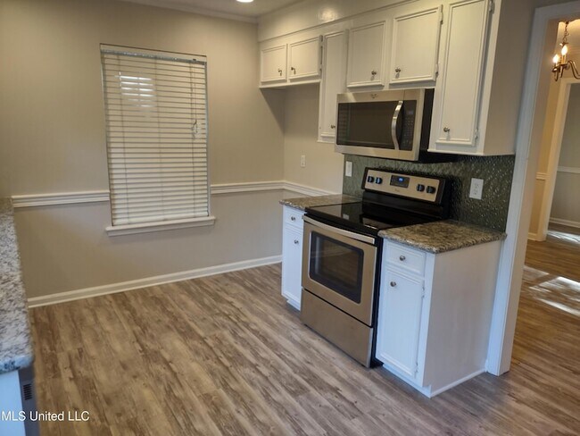 Foto del edificio - 206 Clark Farms Rd