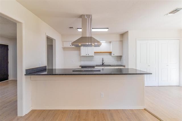 Building Photo - 220 Jeaneta Ave