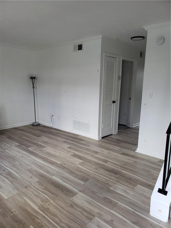 Foto del edificio - 2960 N Dekalb Dr