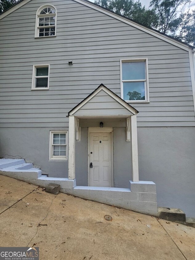 Beautiful Bungalow - Beautiful Bungalow