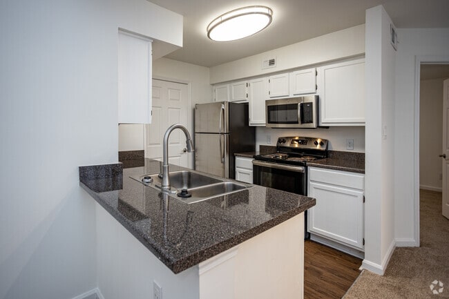 2 BR, 2 BA - 1,121SF Seabiscuit - Bridlewood on Westland