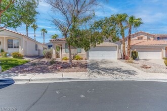 Building Photo - 325 Brilliant Summit Cir