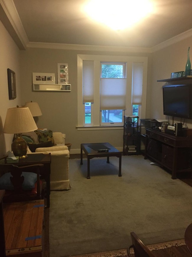Foto del edificio - 3025 Porter St NW