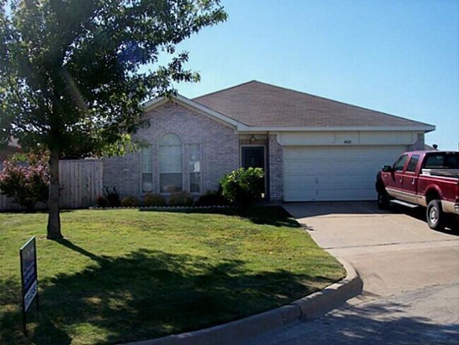 Foto del edificio - RARE FIND IN KELLER ISD