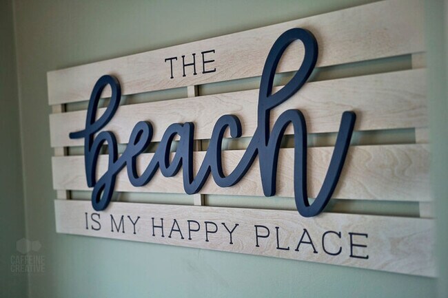 Foto del edificio - Beachside Retreat | Steps to Surf | Coasta...