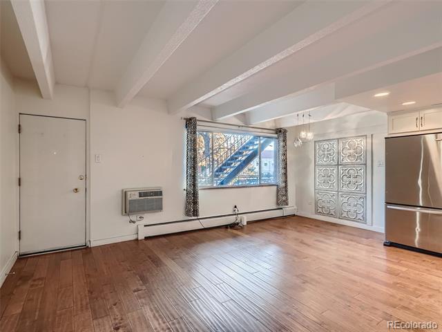 Foto del edificio - 701 E Bayaud Ave
