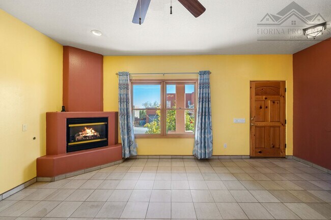 Foto del edificio - 1 MO. FREE RENT! Serene Pueblo-Style Home in Tierra Contenta