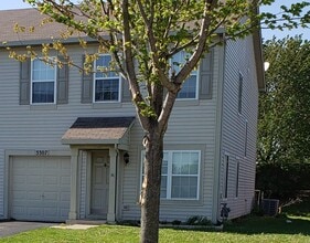 Building Photo - 3307 Cliffe Ct