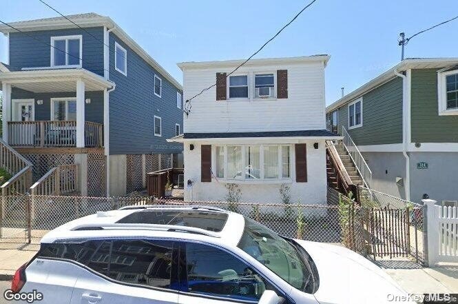 Foto principal - 116 E 7th Rd