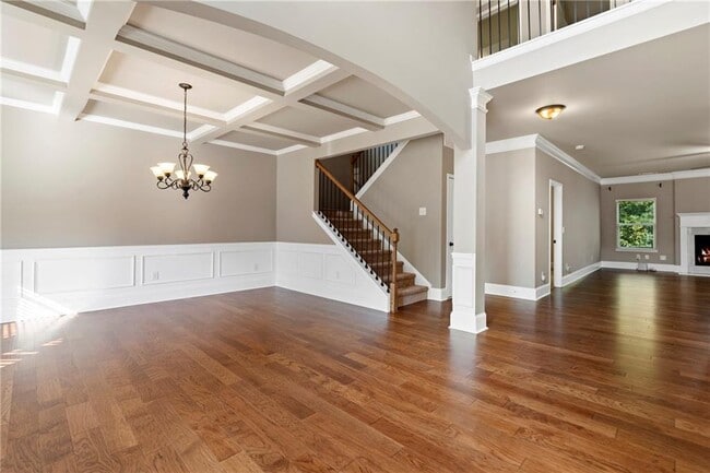 Building Photo - 5290 Clingman Ct