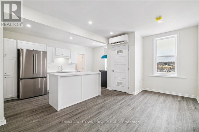 Photo du bâtiment - 68 Peel St