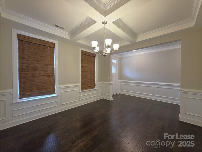 Building Photo - 11210 Streamwood Ln NW