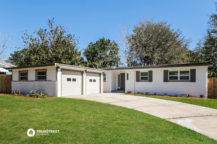Primary Photo - 5311 Ridgeway Dr
