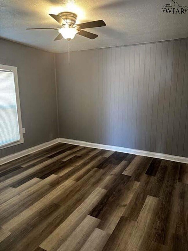 Foto del edificio - 1011 16th St