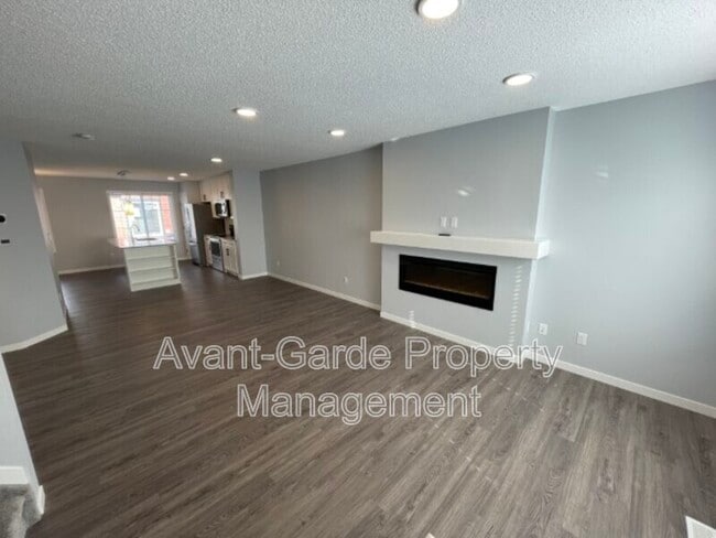 Building Photo - 3305 Orchards Link SW