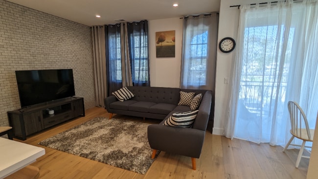 Photo - 1343 W Middlefield Rd Townhome