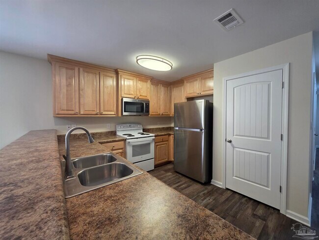 Foto del edificio - 1646 Ora Dr