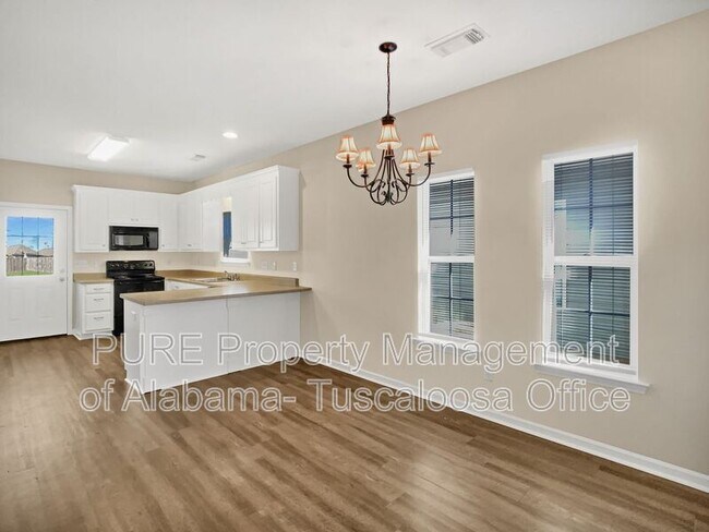 Foto del edificio - 9750 Moonlight Dr