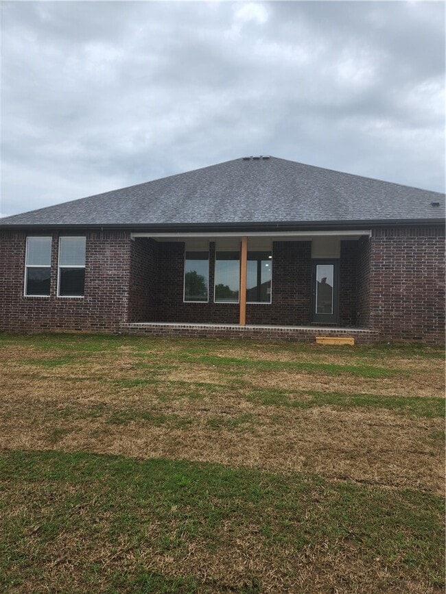 Building Photo - 4008 Aryana Ave
