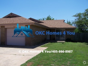 Building Photo - 7022 Woodlake Dr