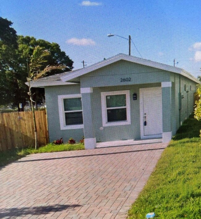 Front of the house - 2602 Saginaw Ave