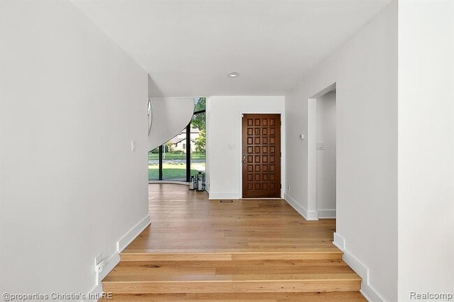 Building Photo - 500 Ballantyne Rd