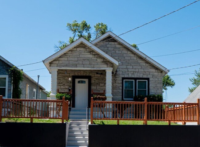 Foto del edificio - 4204 Hale Ave