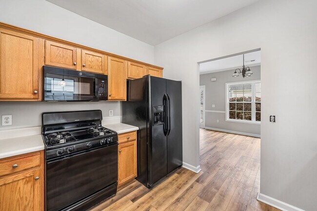 Foto del edificio - 82 Brookvalley Ct W