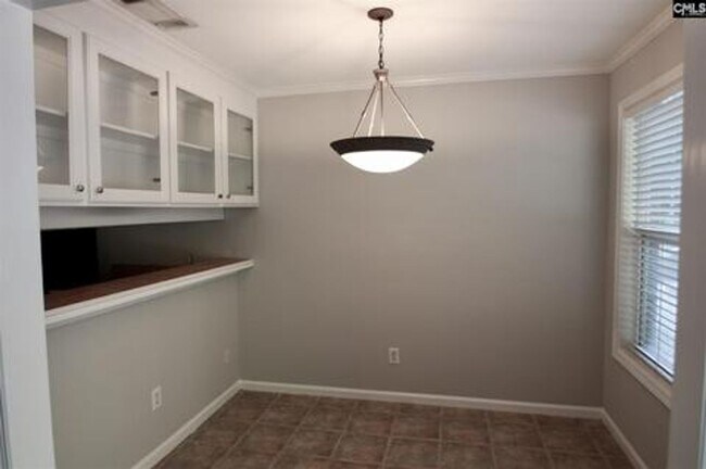 Foto del edificio - 3845 Overbrook Dr