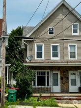 Building Photo - 229 Coal St