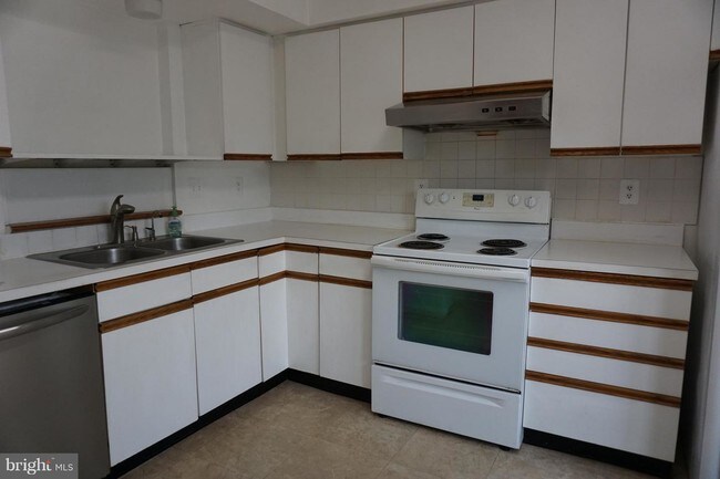 Foto del edificio - 14909 Bradwill Ct