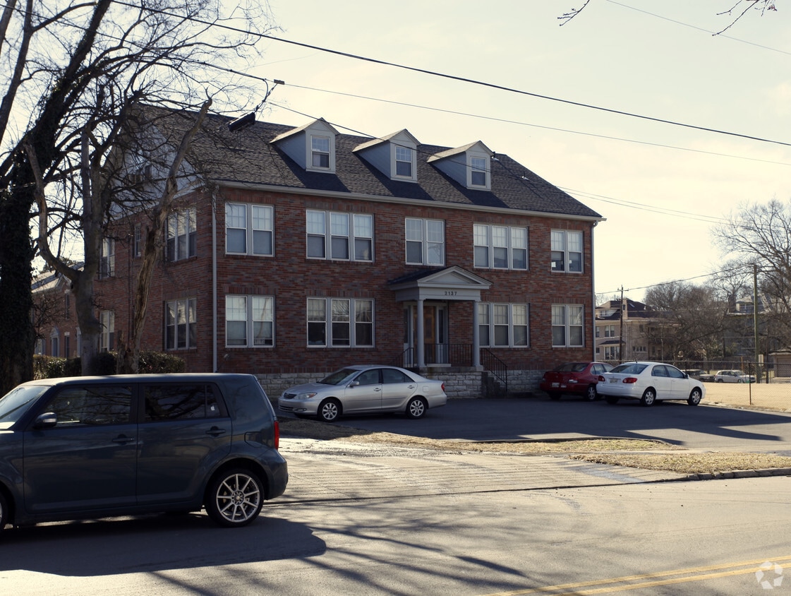 2137 Fairfax Ave, Nashville, TN 37212 Apartments in Nashville, TN