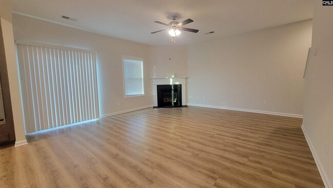 Foto del edificio - 735 Bustling Br Ln