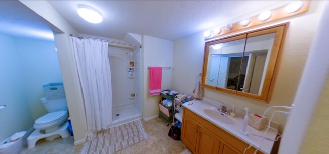 Foto del edificio - Washer & Dryer + Close to Campus + Off Str...