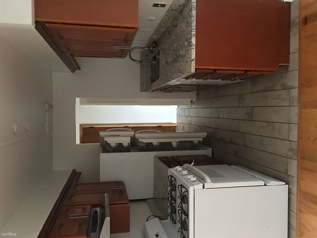 Foto del edificio - 2 br, 1 bath  - 1408 Carriage Ln Apt 5