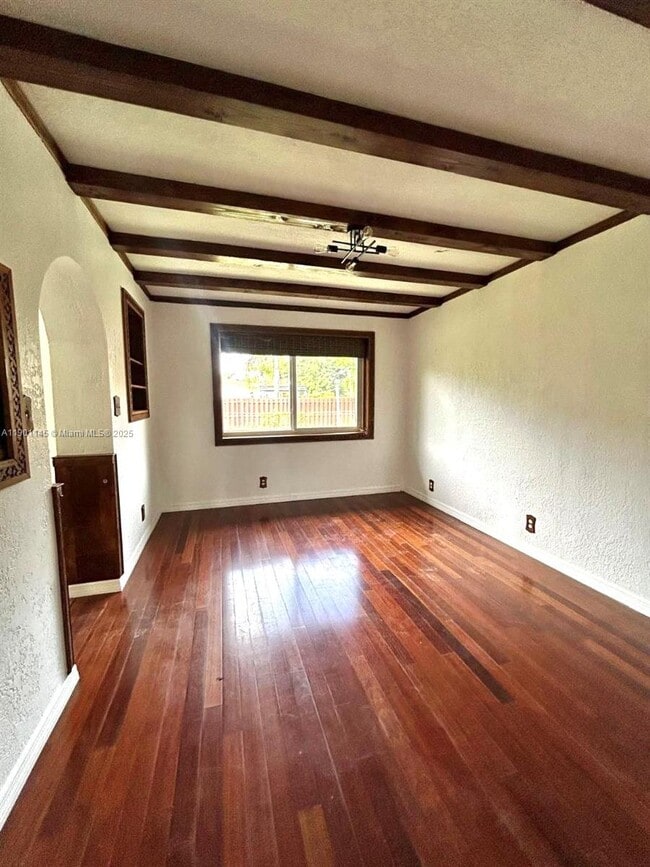 Foto del edificio - 1725 NW 9th Ave