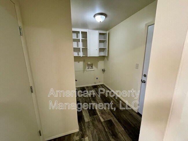 Foto del edificio - 1596 S 67th E Ave