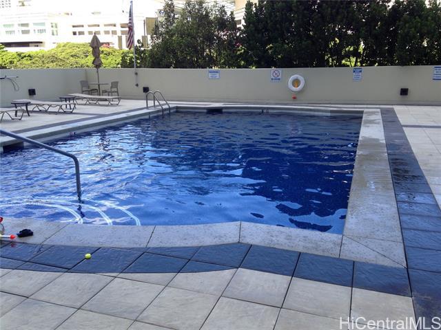 Foto del edificio - 1717 Ala Wai Blvd