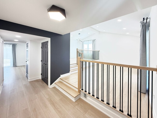 Foto del edificio - 3103 N Wilshire Ln