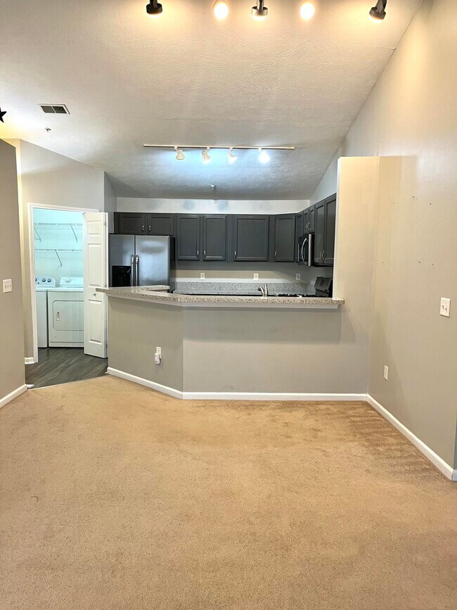 Foto del edificio - 4417 Inverness St