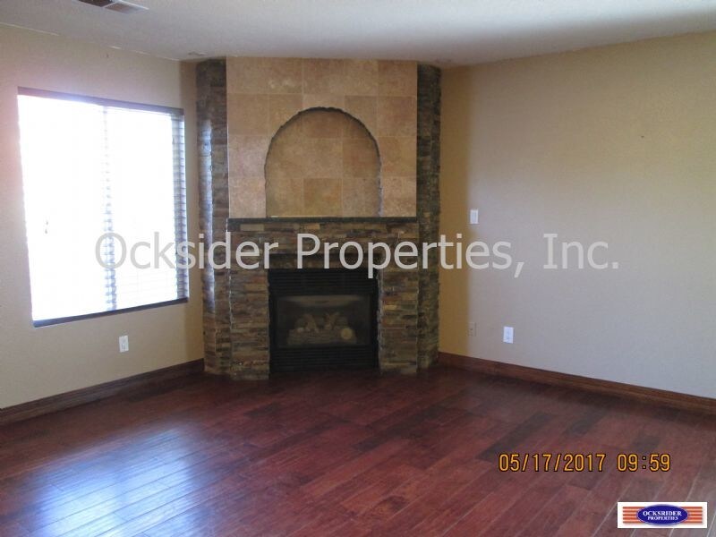 Foto del edificio - 5801 Taurus Ave NW