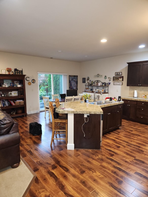 Building Photo - 15353 SE Granite Dr