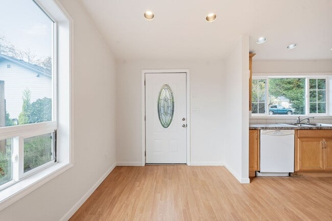 Foto del edificio - 6830 SE 50th Ave