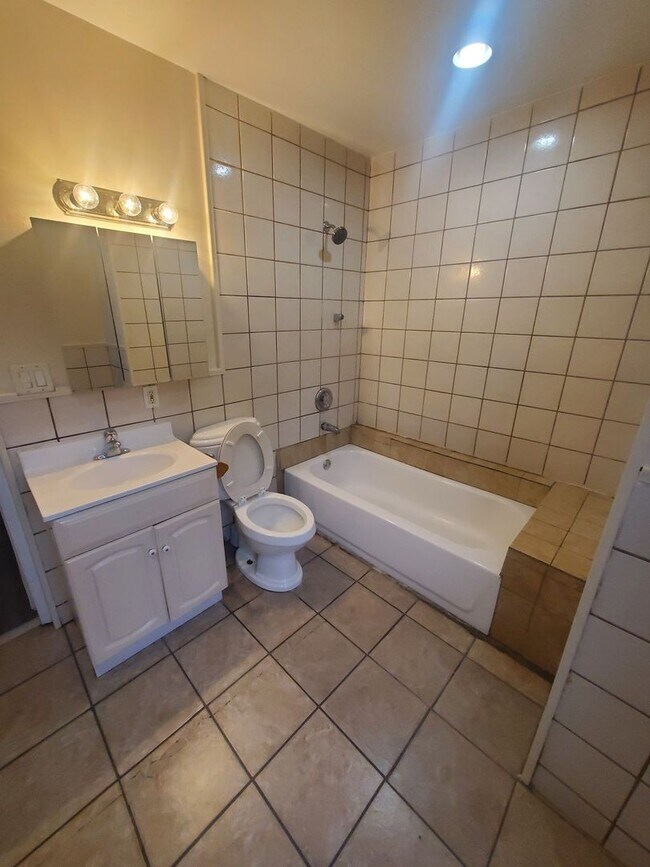 Foto del edificio - 6603 23rd Ave