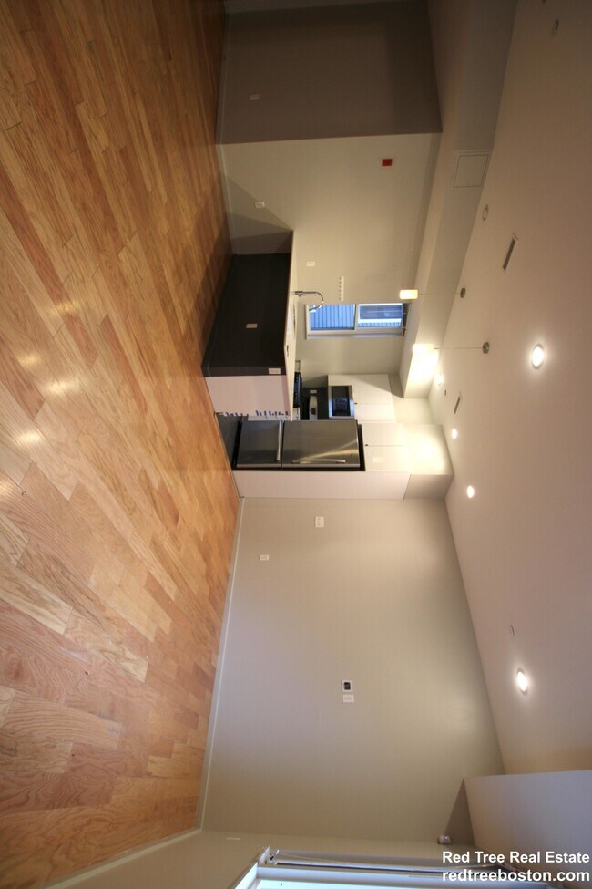 Foto del edificio - 55 Glenville Ave