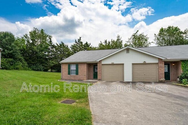 Foto del edificio - 322 Hawthorne Oaks Way