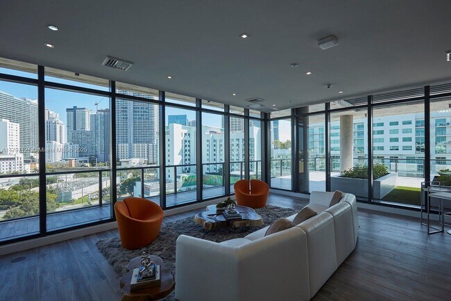 Foto del edificio - 201 SW 17th Rd