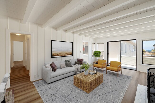 Sala de estar con vista al mar - 1150 Manhattan Ave