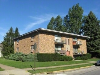Primary Photo - County Apartments