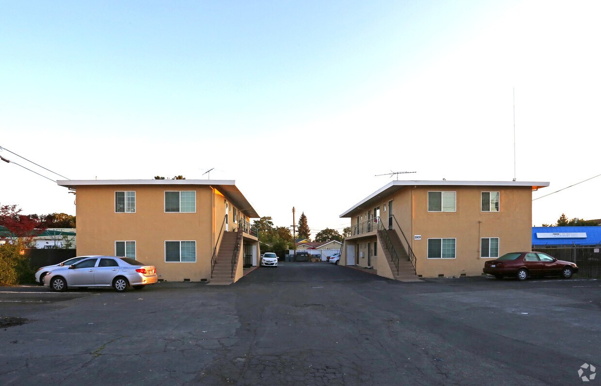 Foto del edificio - 2909-2919 El Camino Real